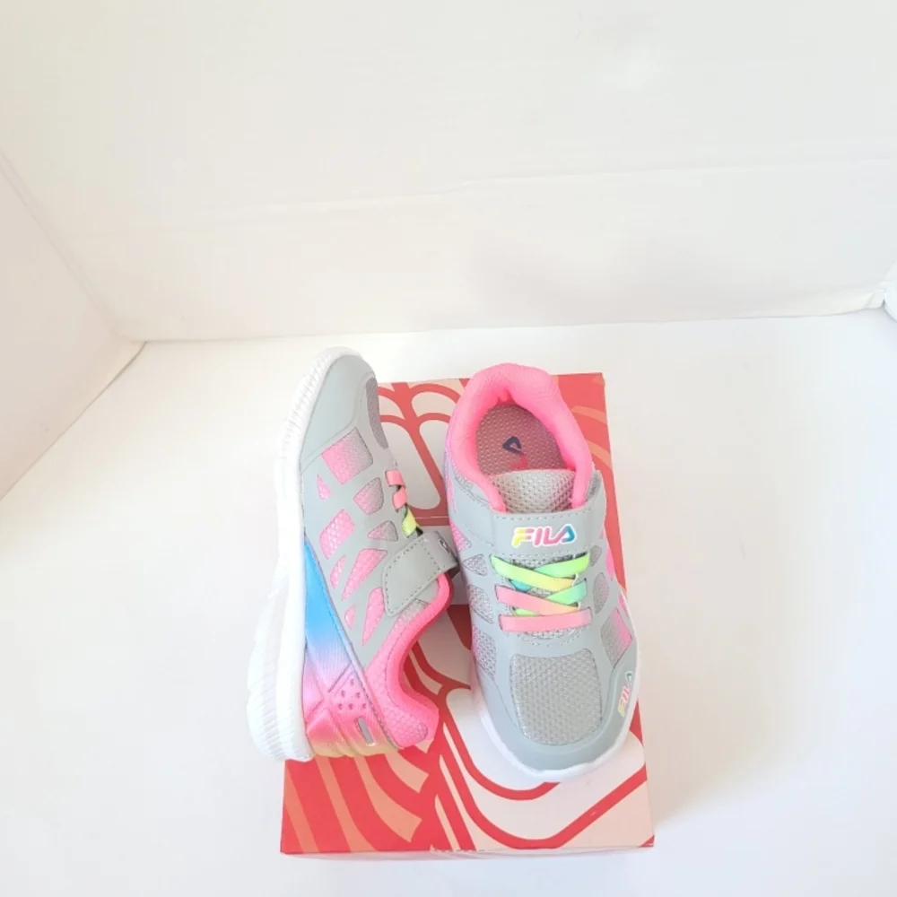 New! FILA Little Girls Superstride 2 Running Sneakers Athletic Shoes Gray Pink